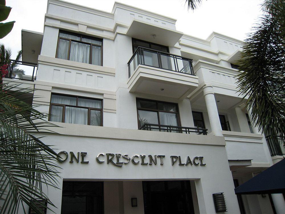 One Crescent Place Hotel Balabag  Exteriér fotografie